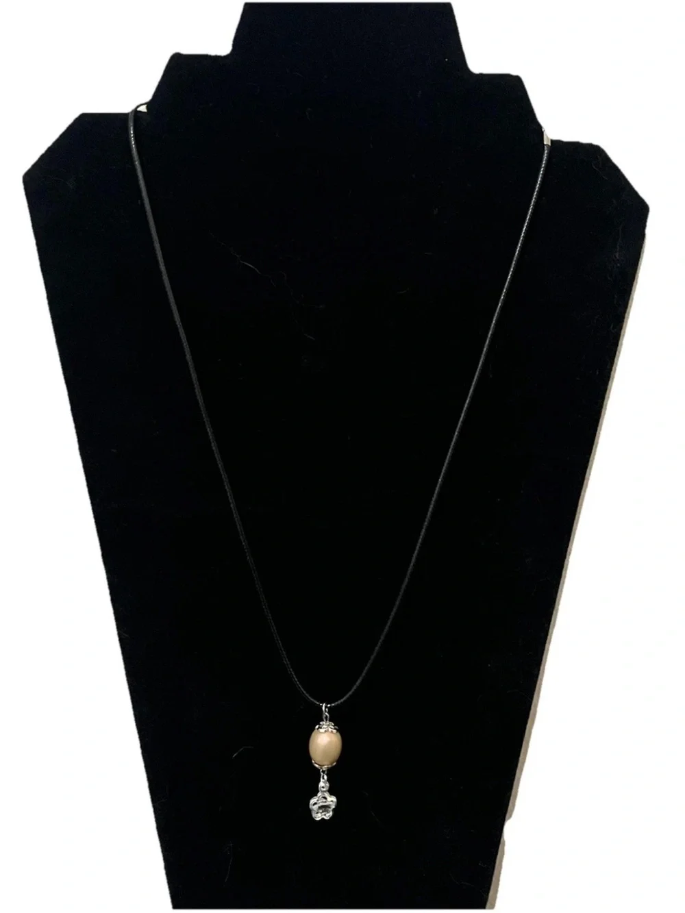 Handmade Silver Flower Oval Bead Pendant Necklace Black Leather Cord Statement